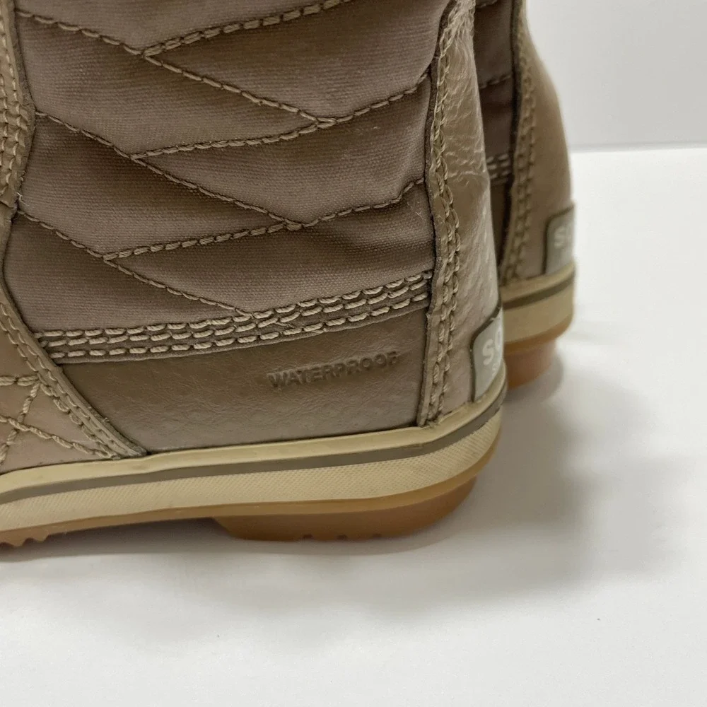 Sorel Tofino II Waterproof Winter Boots Tan Brown Red Laces Faux Fur Sz 1